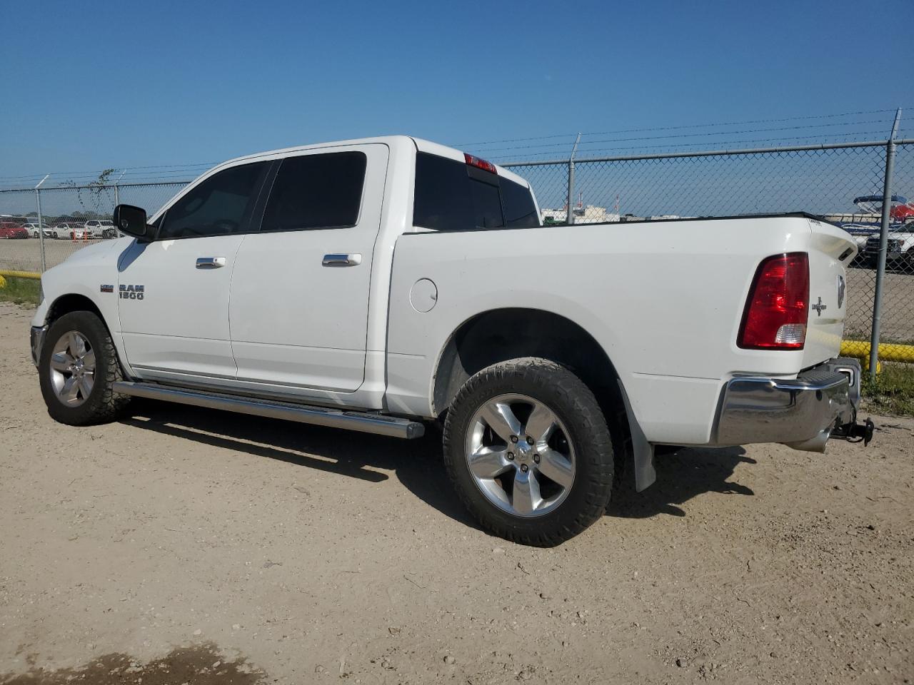 2016 Ram 1500 Slt VIN: 3C6RR6LT9GG360306 Lot: 62950454