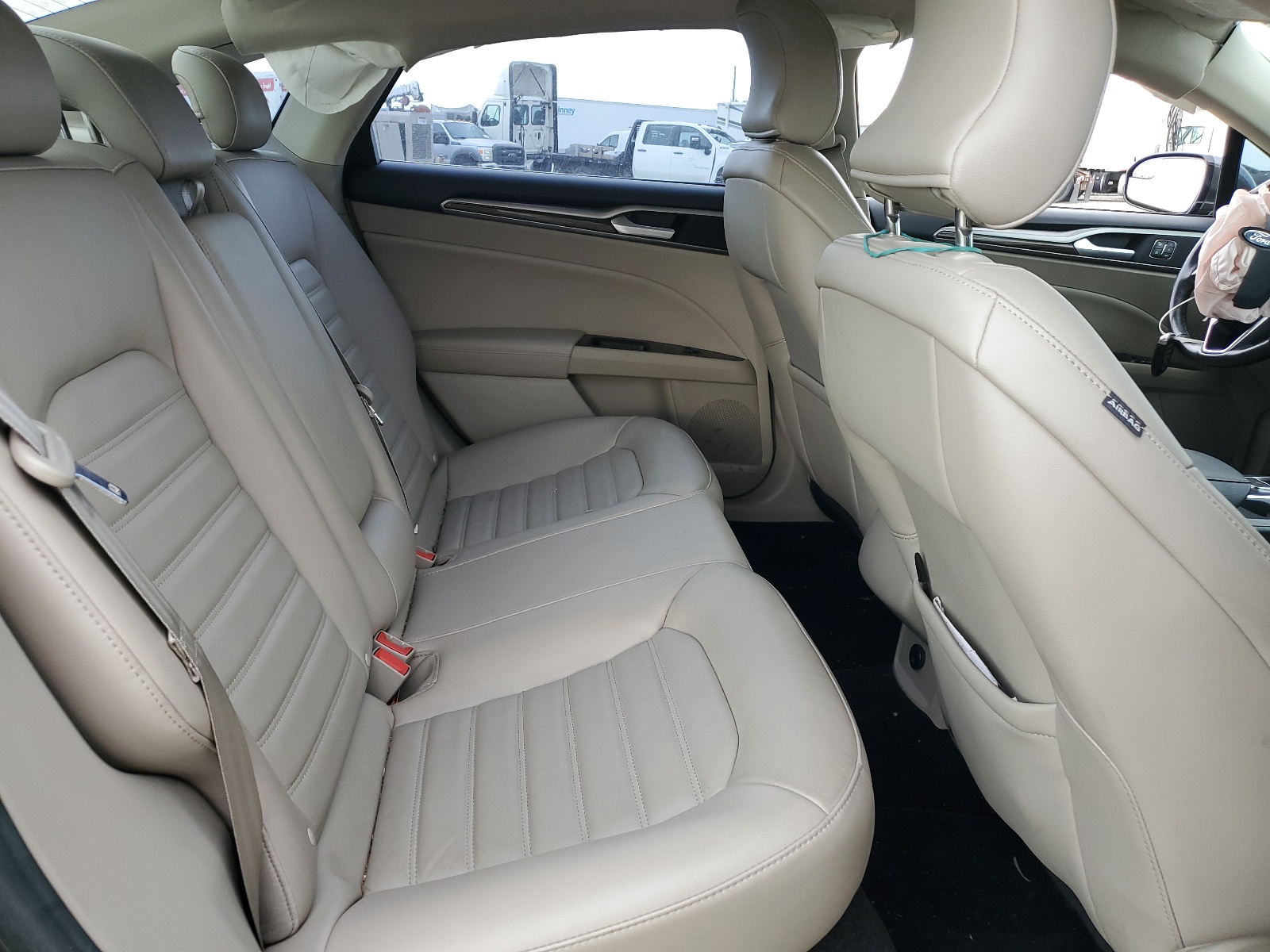 3FA6P0HD1HR302637 2017 Ford Fusion Se