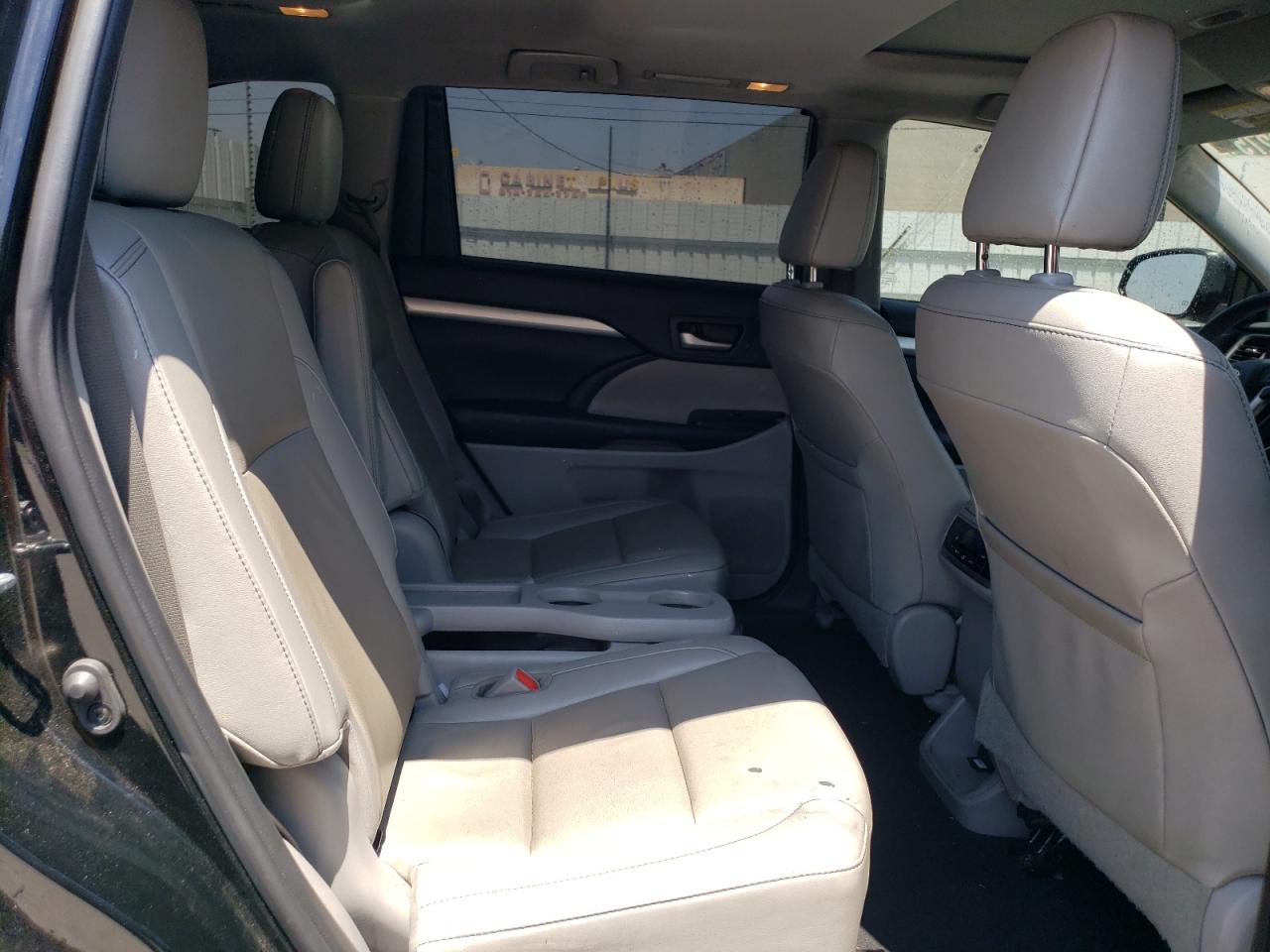 2019 Toyota Highlander Se VIN: 5TDKZRFH9KS564004 Lot: 62822754