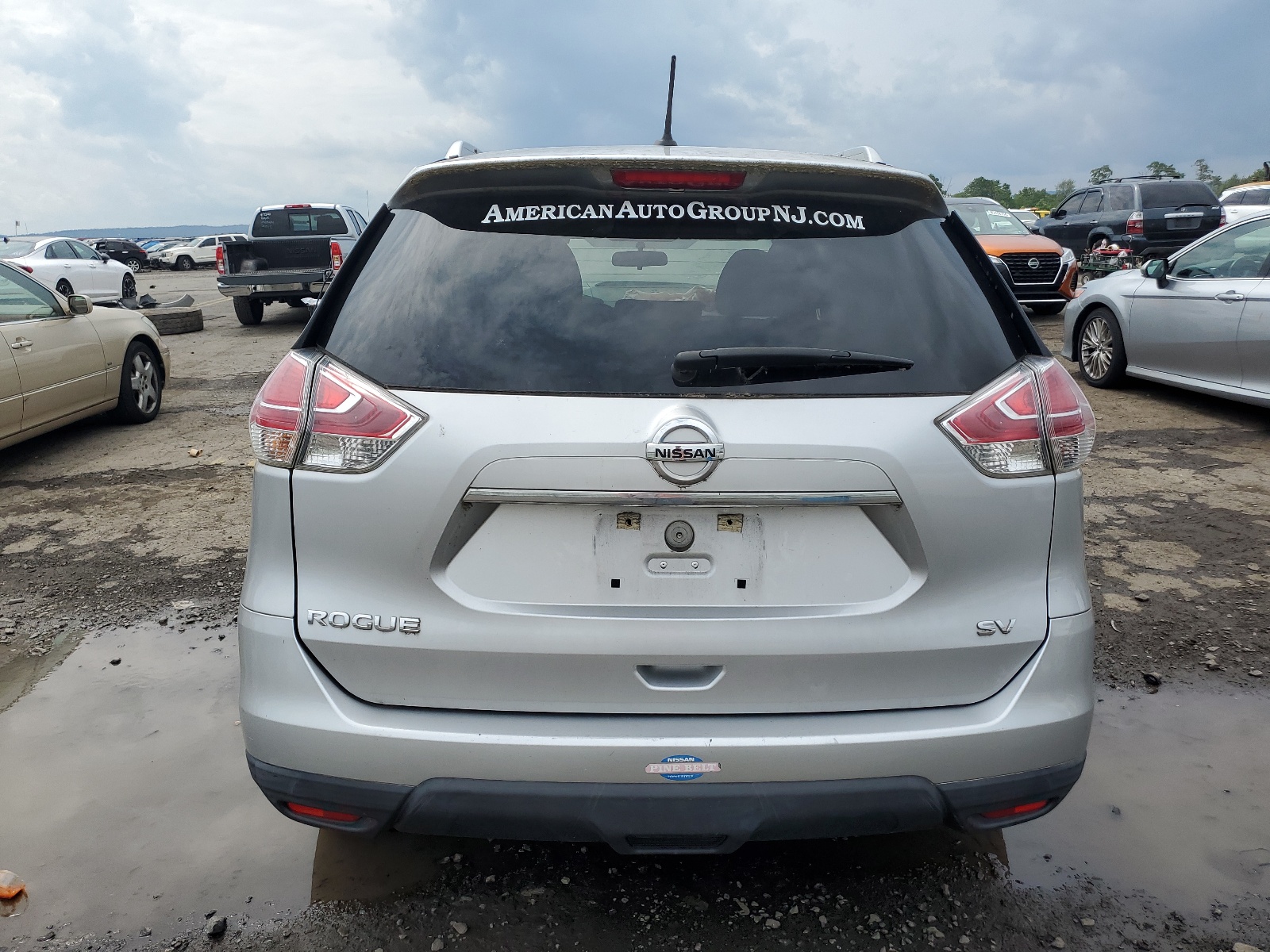 5N1AT2MT7GC899083 2016 Nissan Rogue S