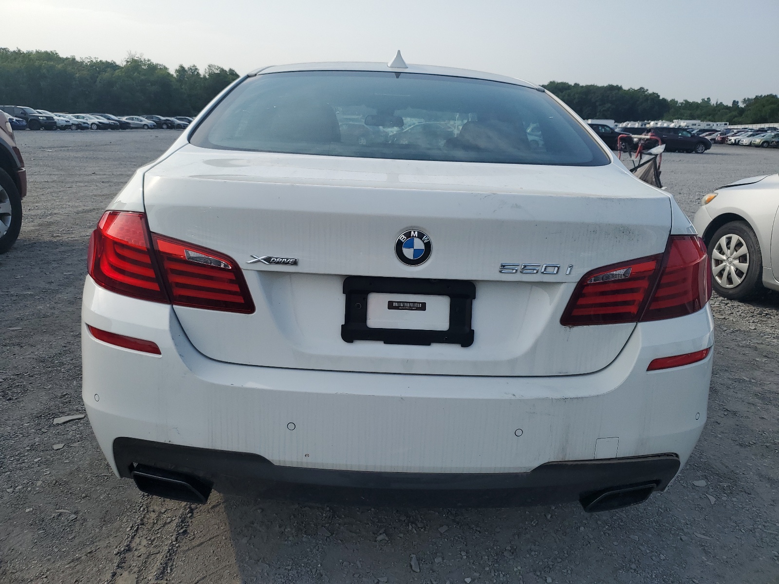 2013 BMW 550 Xi vin: WBAFU9C58DDY71833