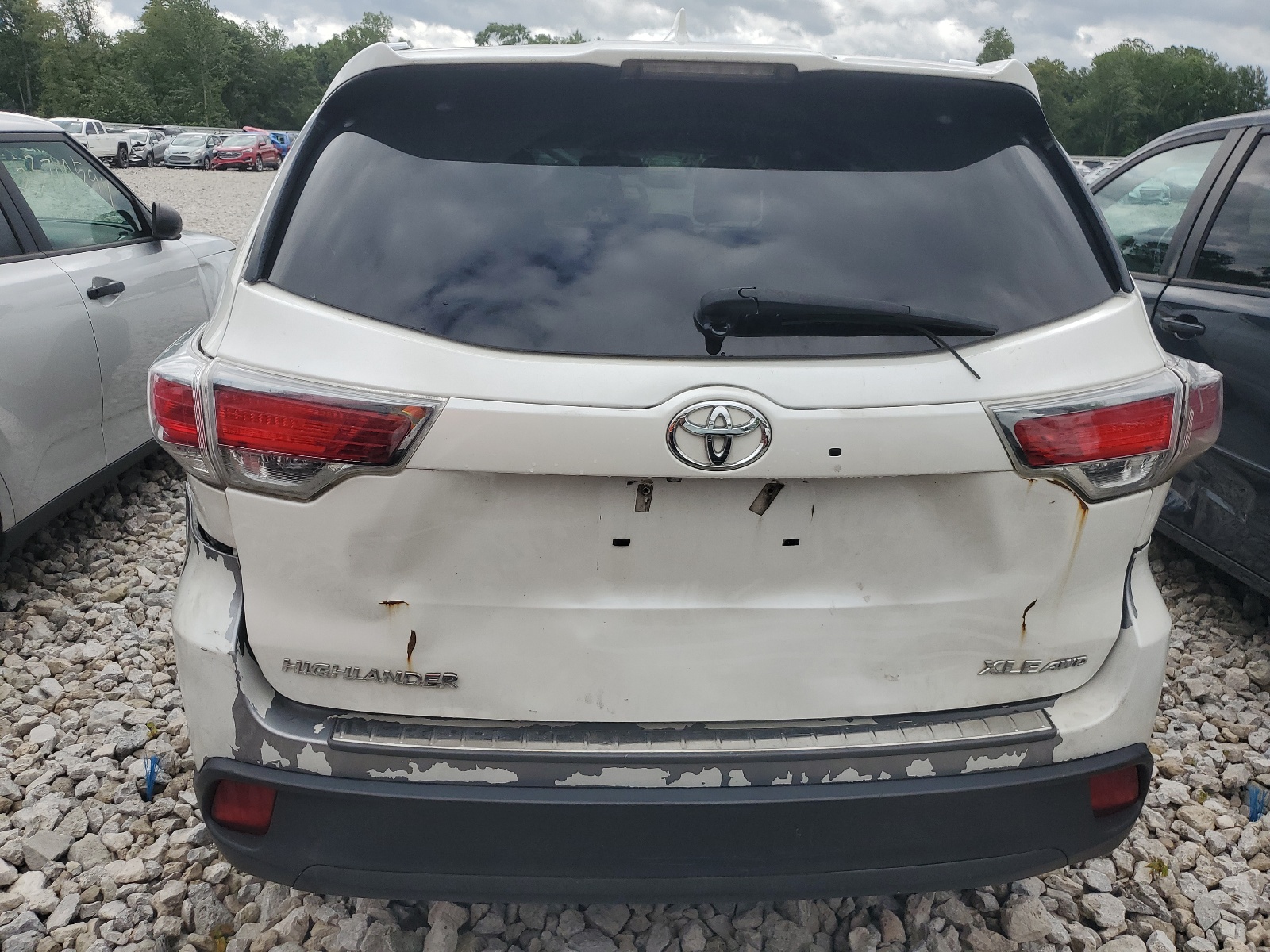 5TDJKRFH6GS297346 2016 Toyota Highlander Xle