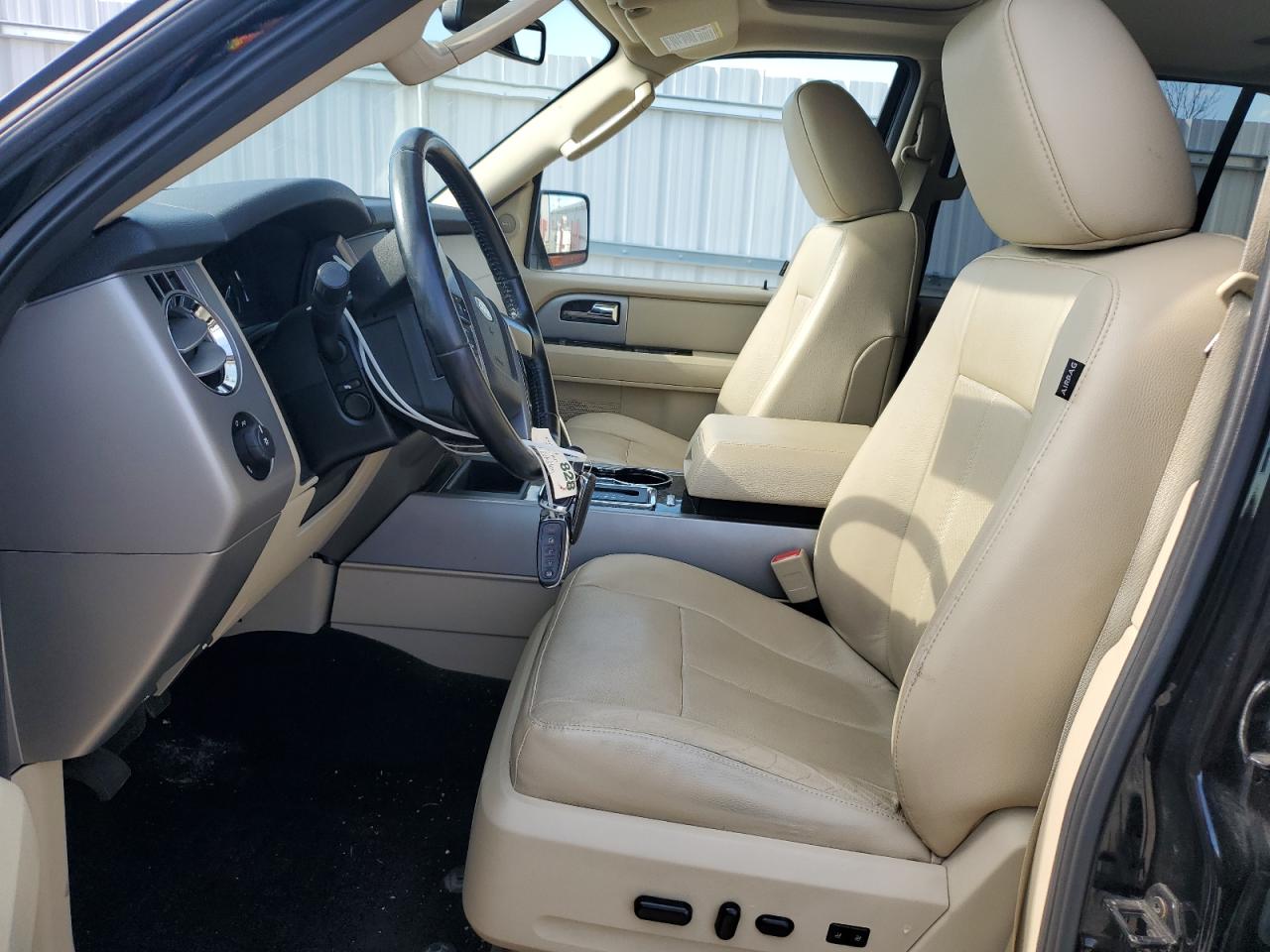 2016 Ford Expedition Limited VIN: 1FMJU2AT0GEF22231 Lot: 61373784