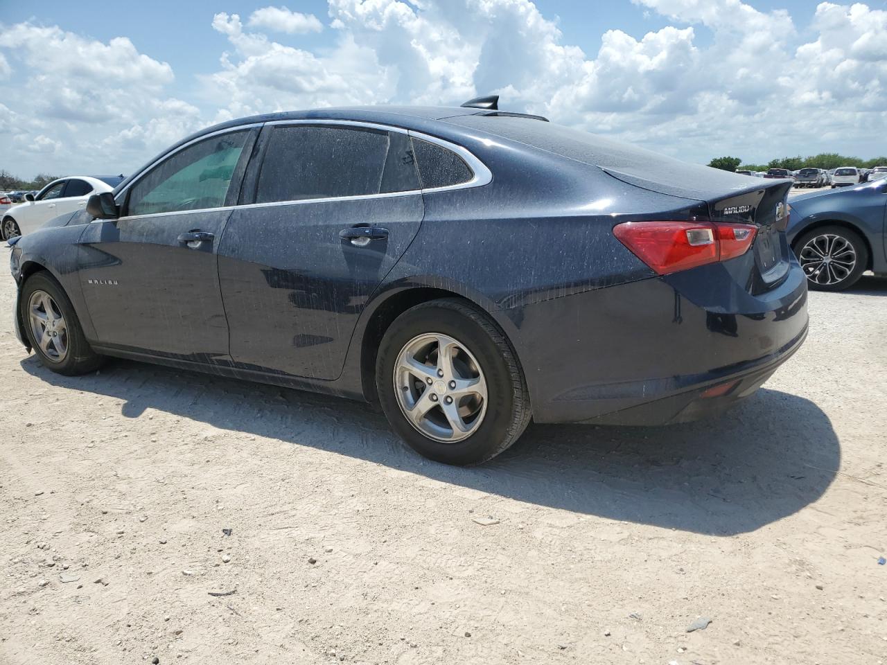 1G1ZB5ST0JF251968 2018 CHEVROLET MALIBU - Image 2