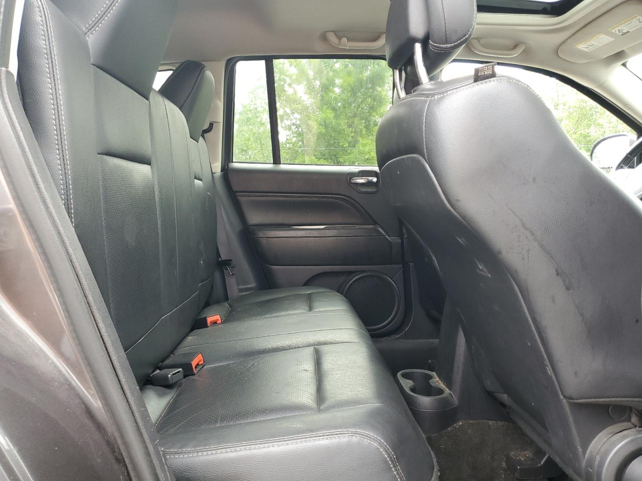 2016 Jeep Compass Latitude VIN: 1C4NJDEB2GD805585 Lot: 64448604