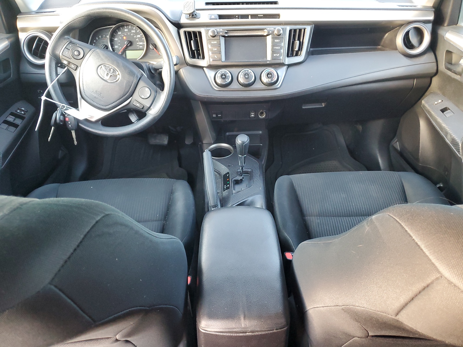 2T3BFREV8FW380550 2015 Toyota Rav4 Le