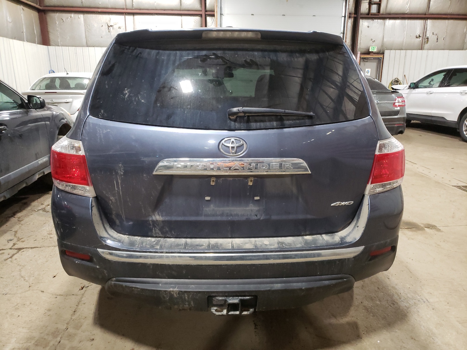 5TDBK3EH1BS080931 2011 Toyota Highlander Base