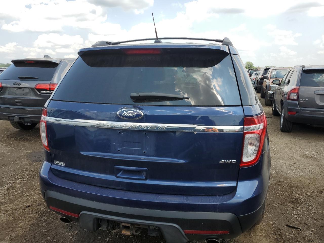 1FMHK8B84CGA19611 2012 Ford Explorer