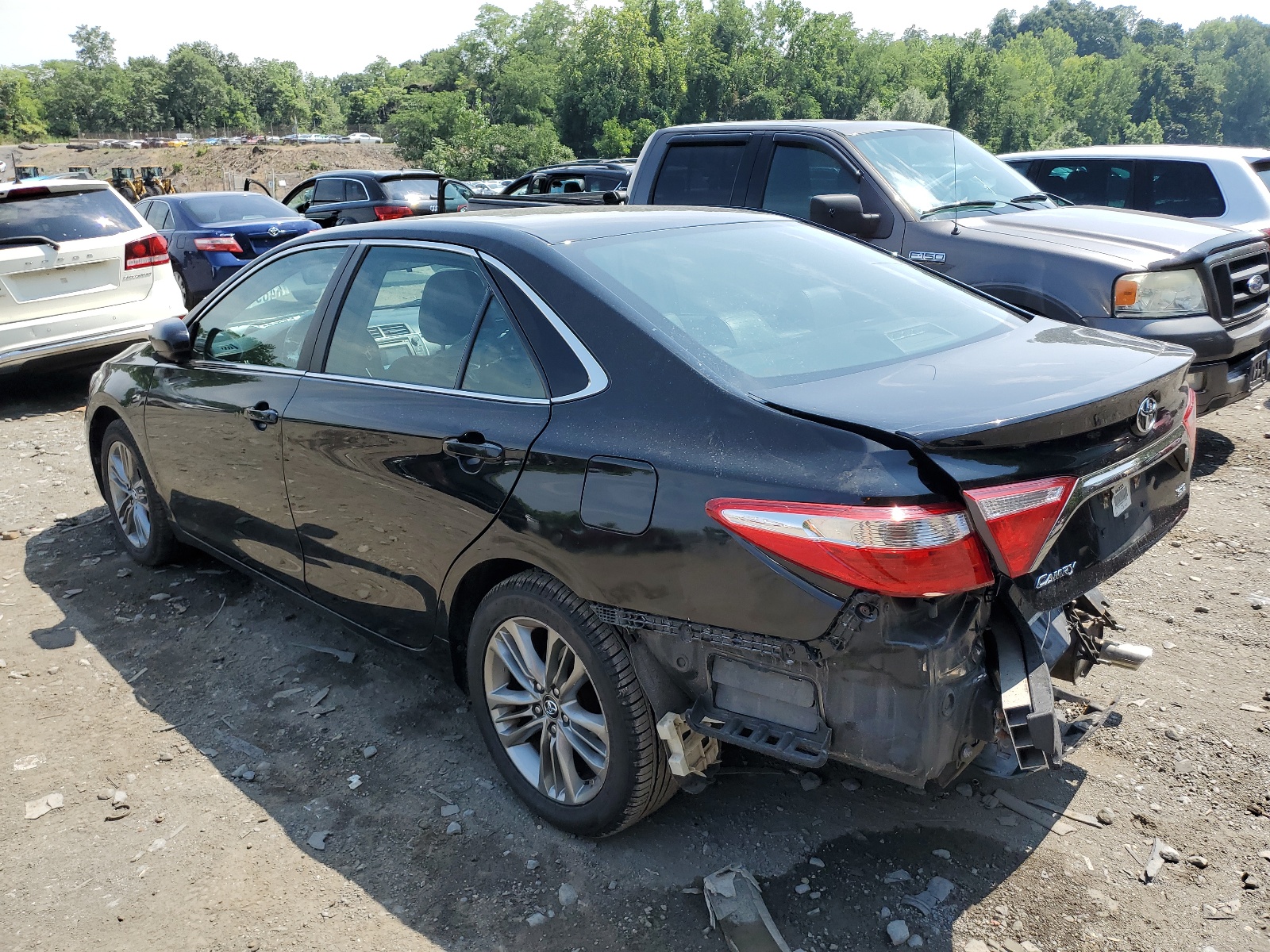 2017 Toyota Camry Le vin: 4T1BF1FK4HU693001