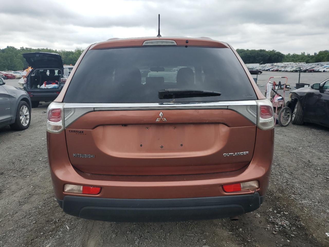 2014 Mitsubishi Outlander Se VIN: JA4AZ3A33EZ003024 Lot: 65449014