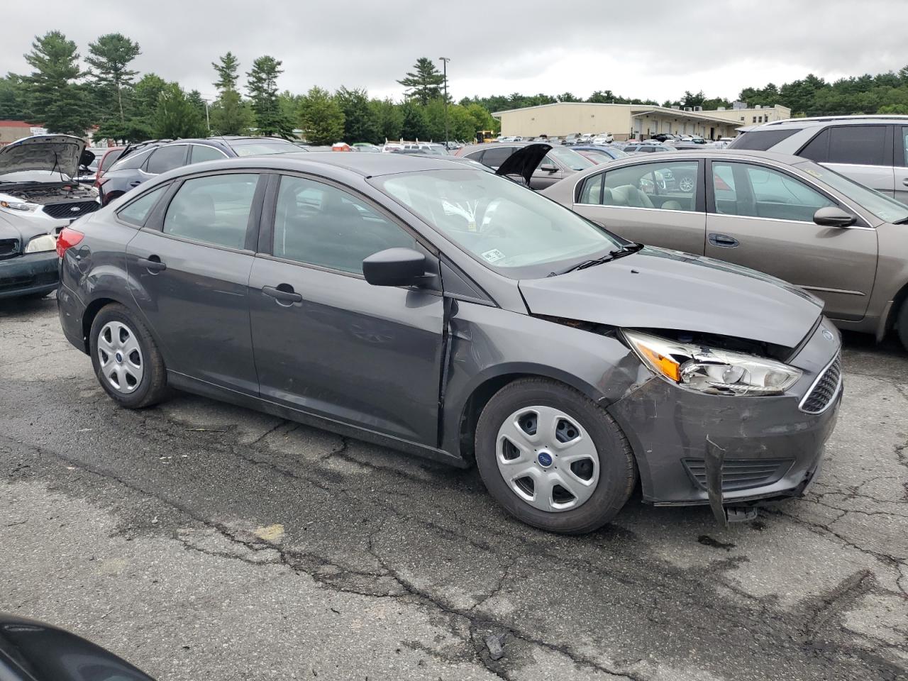 2016 Ford Focus S VIN: 1FADP3E25GL375602 Lot: 64226654