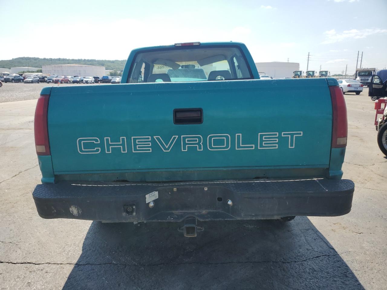 1994 Chevrolet Gmt-400 C1500 VIN: 2GCEC19H8R1232228 Lot: 63319904