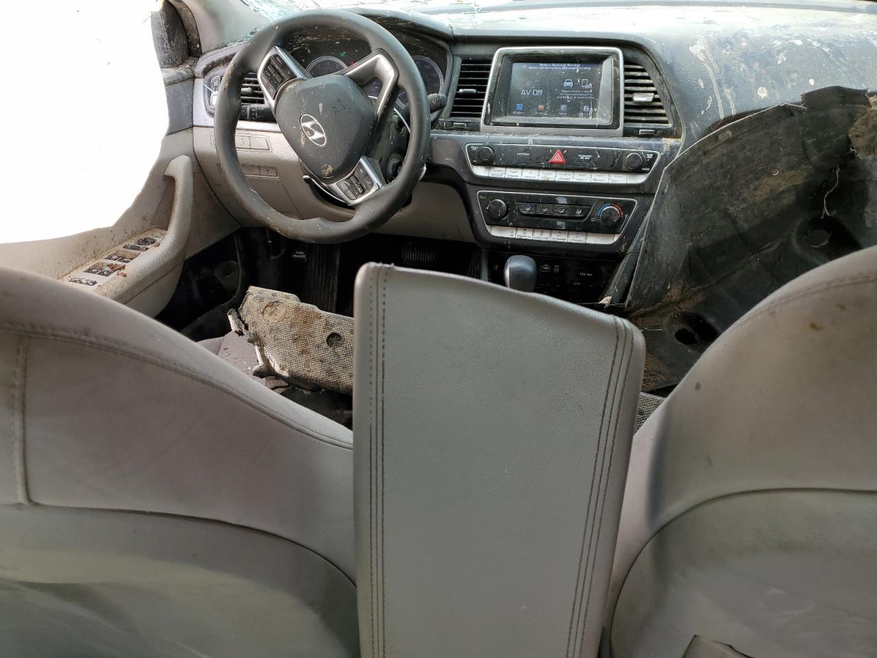 2018 Hyundai Sonata Se VIN: 5NPE24AF2JH673970 Lot: 63779494