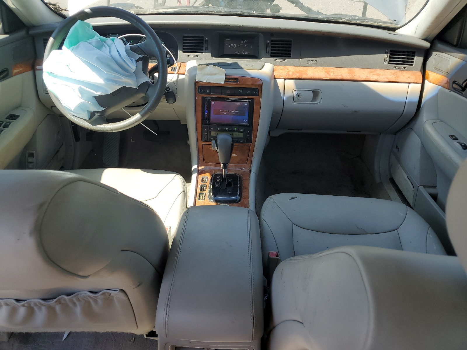 KNALD124355066704 2005 Kia Amanti