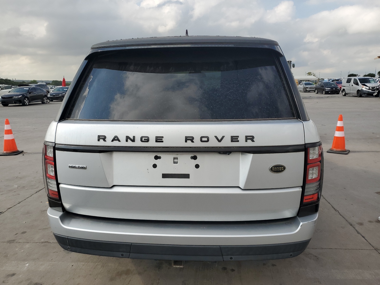 2016 Land Rover Range Rover Hse vin: SALGS2KF3GA255681