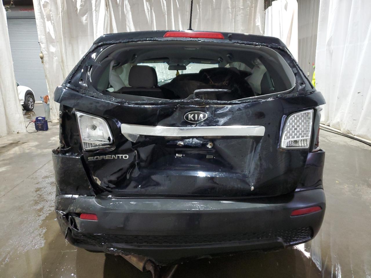 2011 Kia Sorento - Image 6