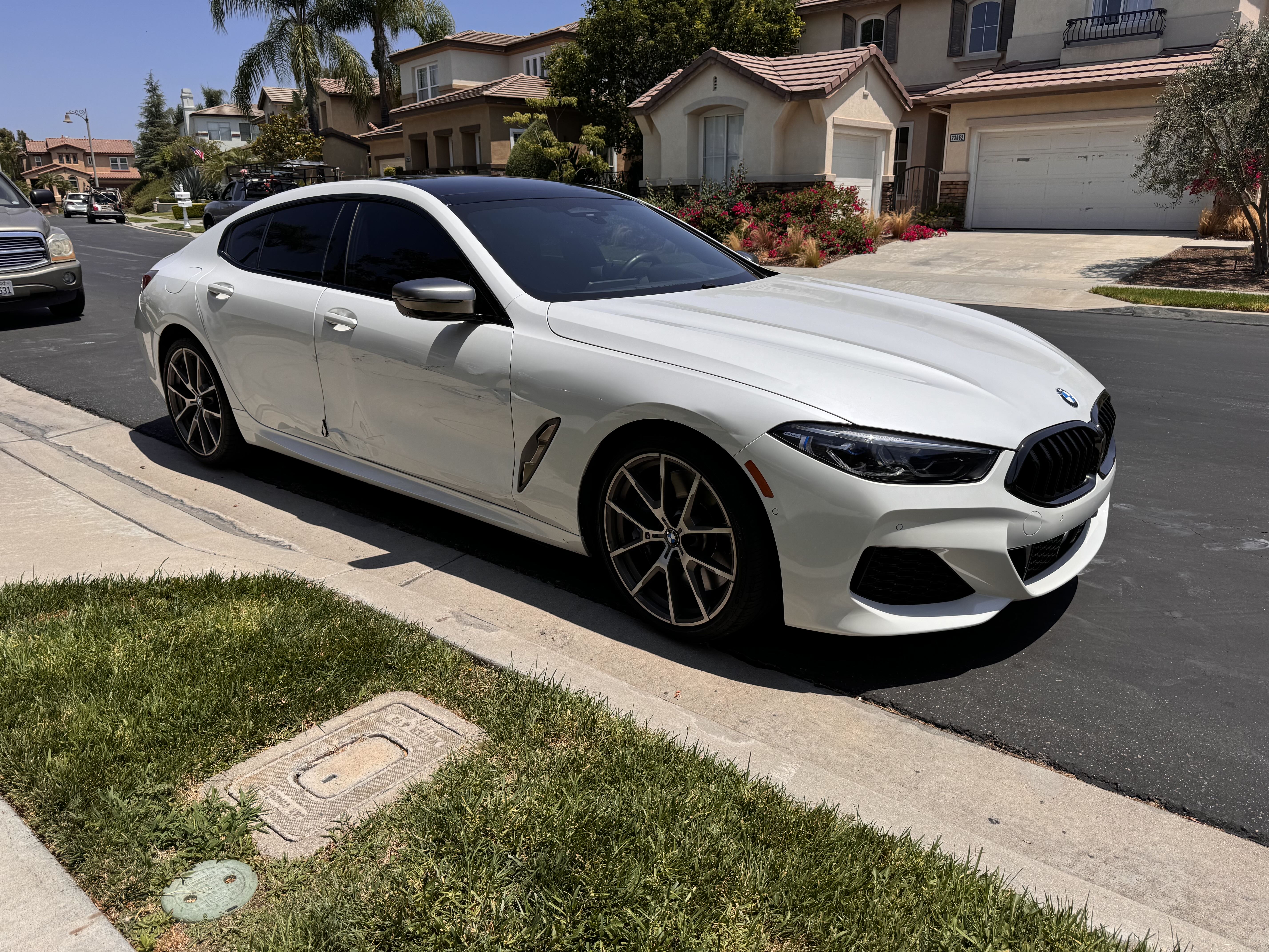 2020 BMW M850Xi vin: WBAGV8C01LBP48613