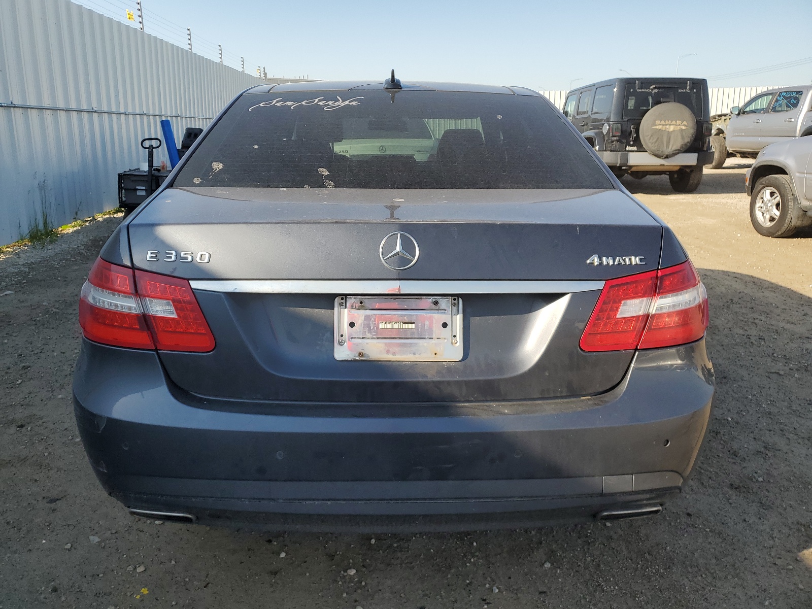 WDDHF8HBXBA303537 2011 Mercedes-Benz E 350 4Matic