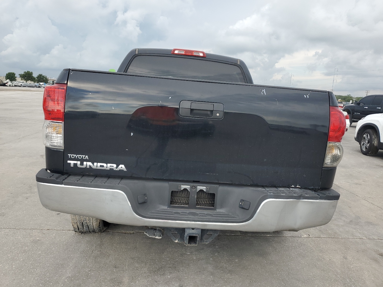 5TFEM5F15BX034517 2011 Toyota Tundra Crewmax Sr5