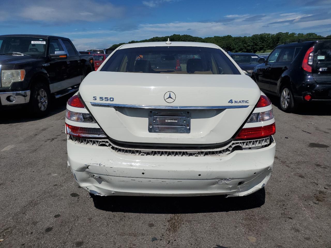 2008 Mercedes-Benz S 550 4Matic VIN: WDDNG86X88A221037 Lot: 62473944