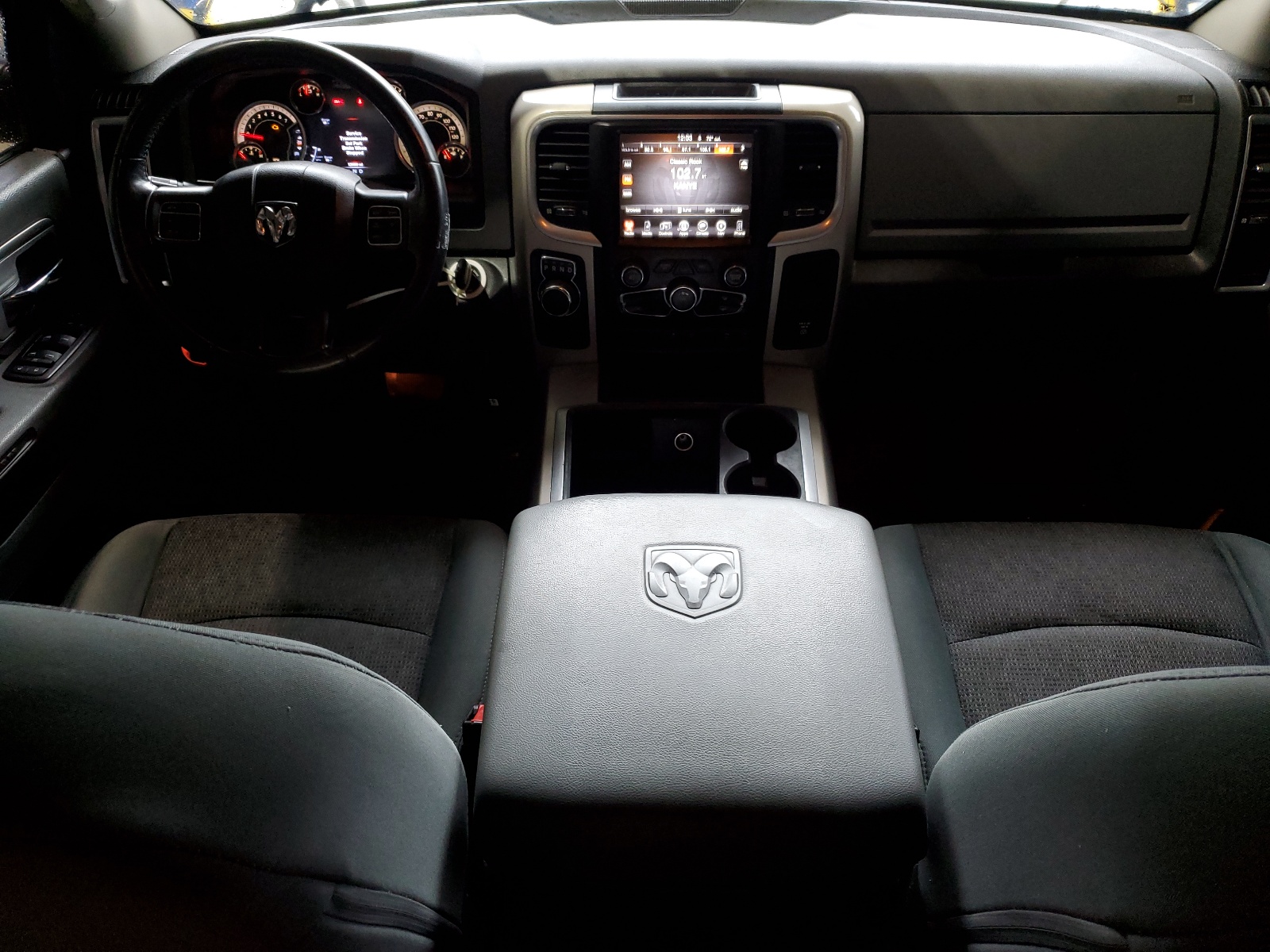 1C6RR6LT3FS570469 2015 Ram 1500 Slt