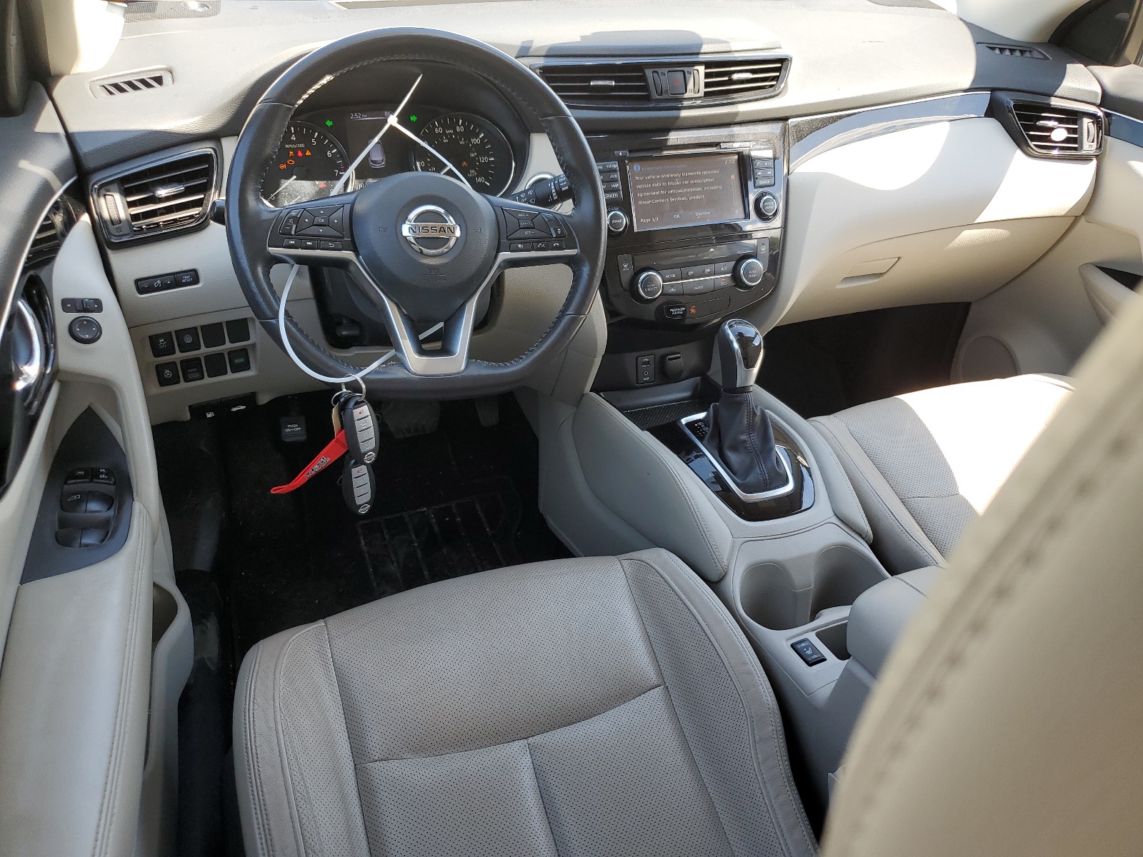 JN1BJ1CR1JW266392 2018 Nissan Rogue Sport S