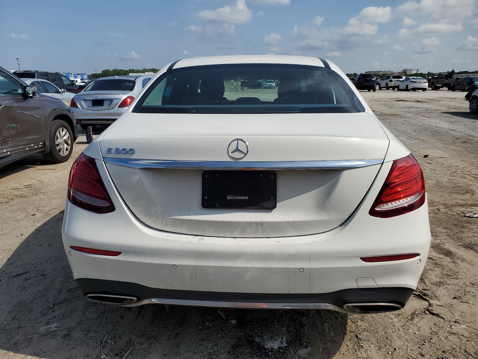 WDDZF4JBXJA316231 2018 Mercedes-Benz E 300