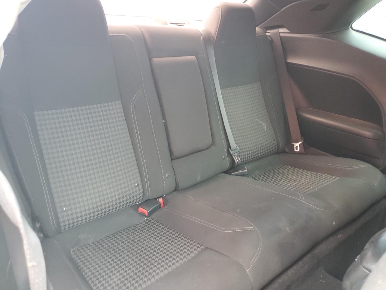 2018 Dodge Challenger Sxt VIN: 2C3CDZAG9JH242238 Lot: 62030904