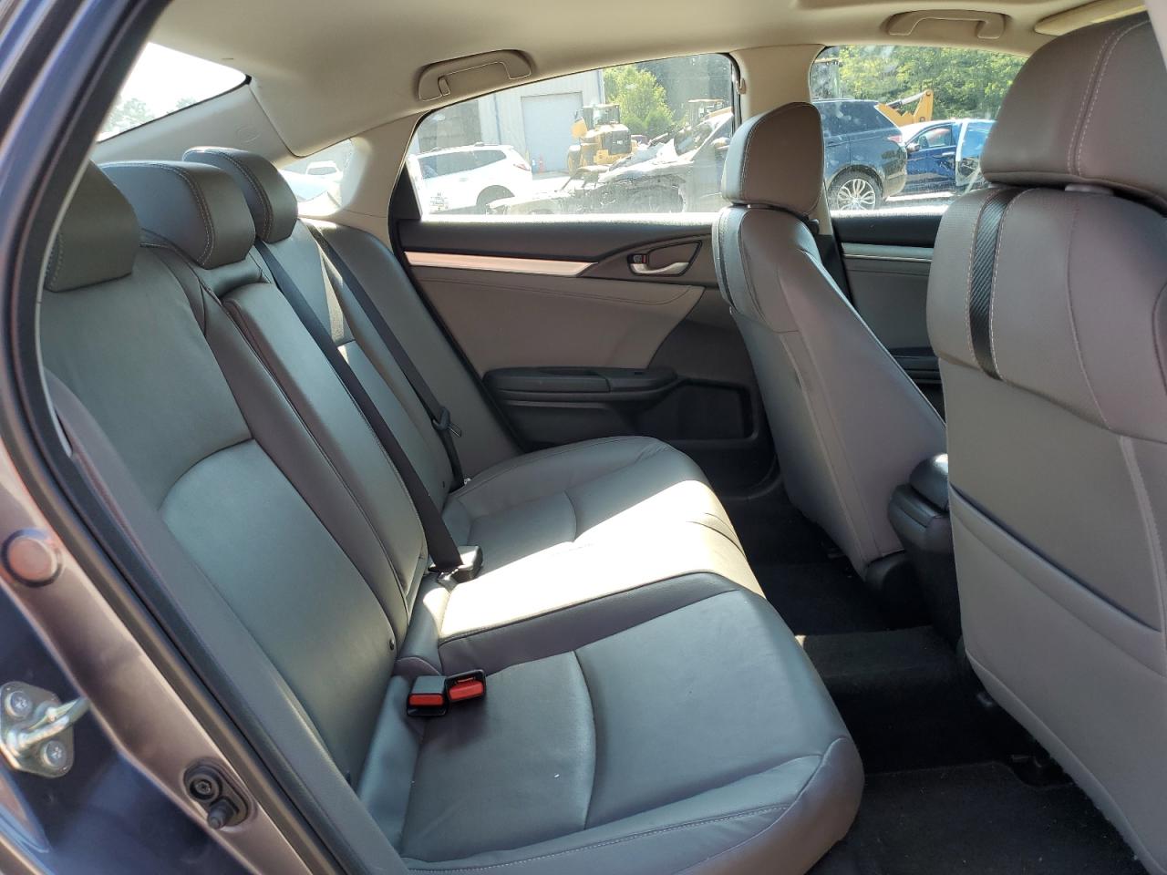 19XFC1F7XHE209566 2017 Honda Civic Exl