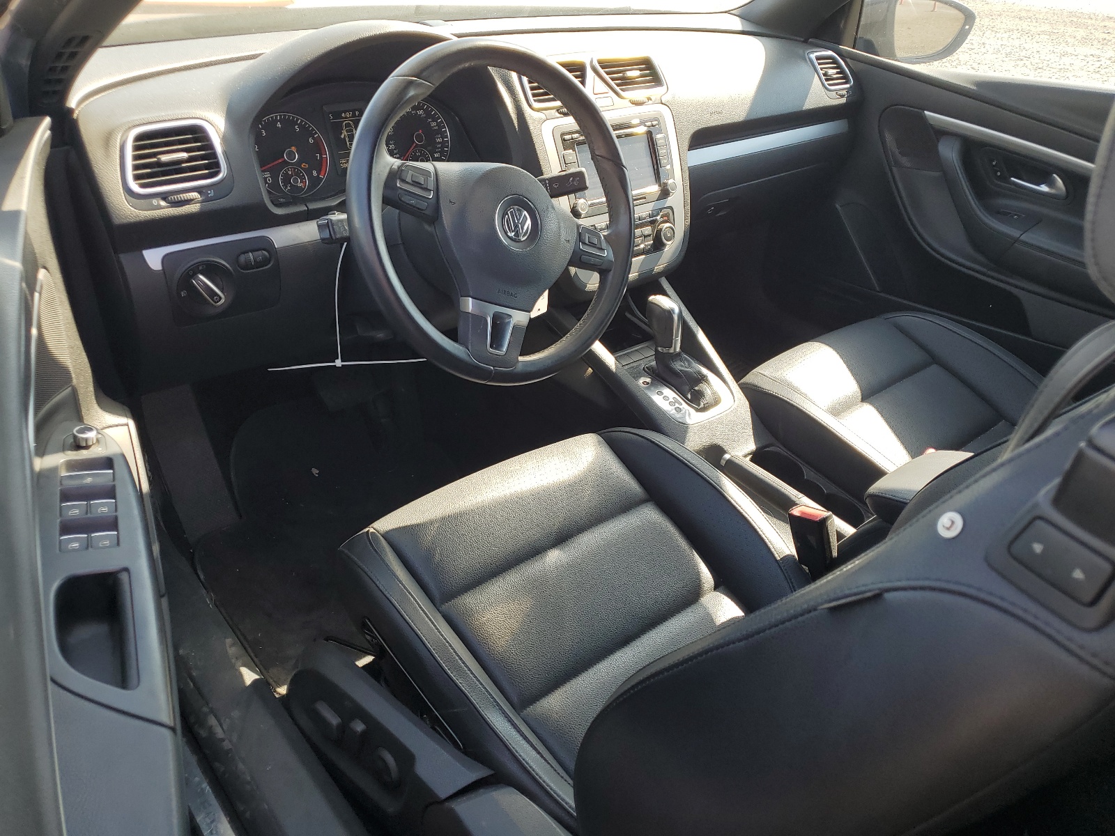 WVWBW7AH1CV017742 2012 Volkswagen Eos Komfort