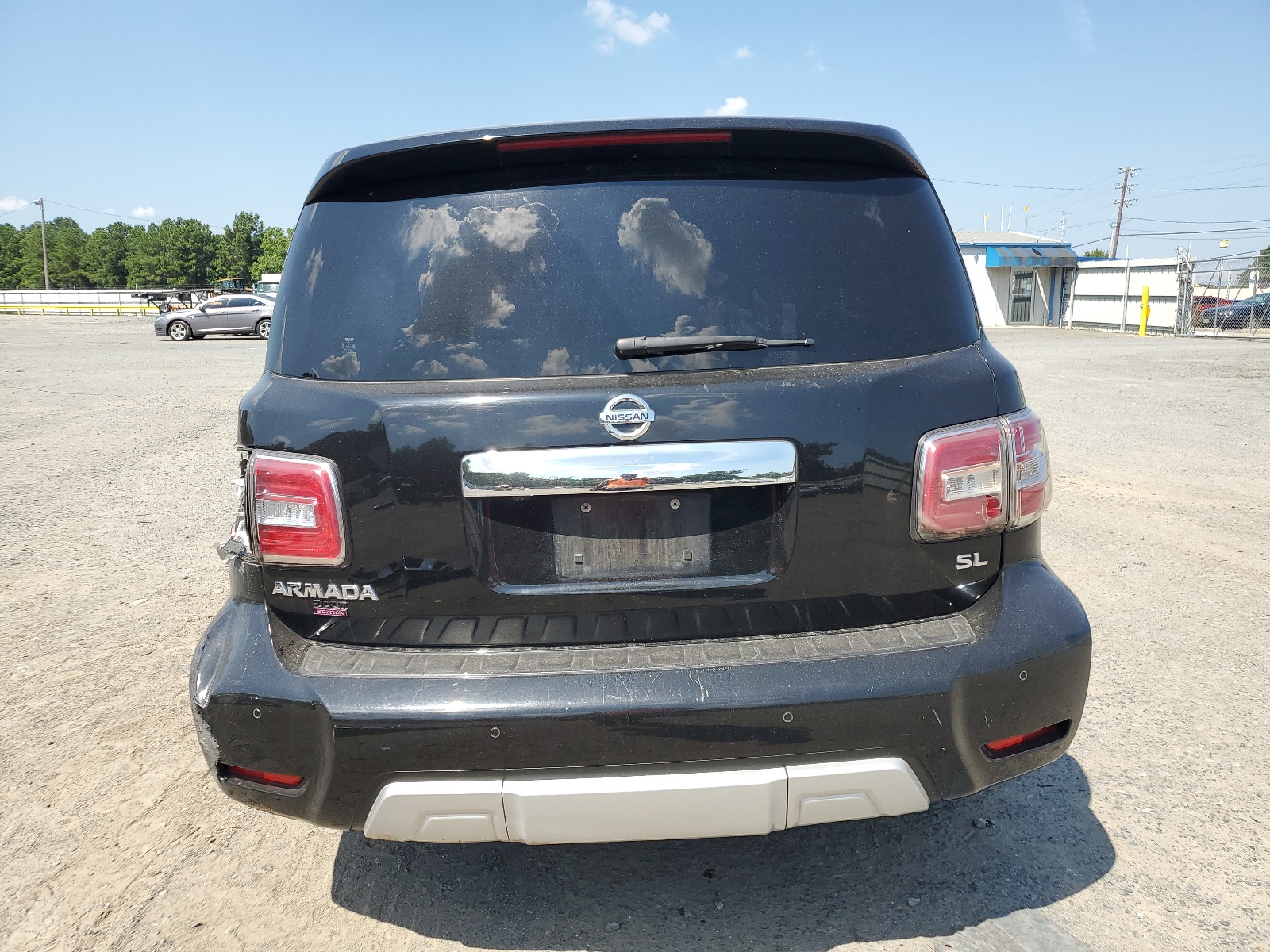 JN8AY2NDXJ9055187 2018 Nissan Armada Sv