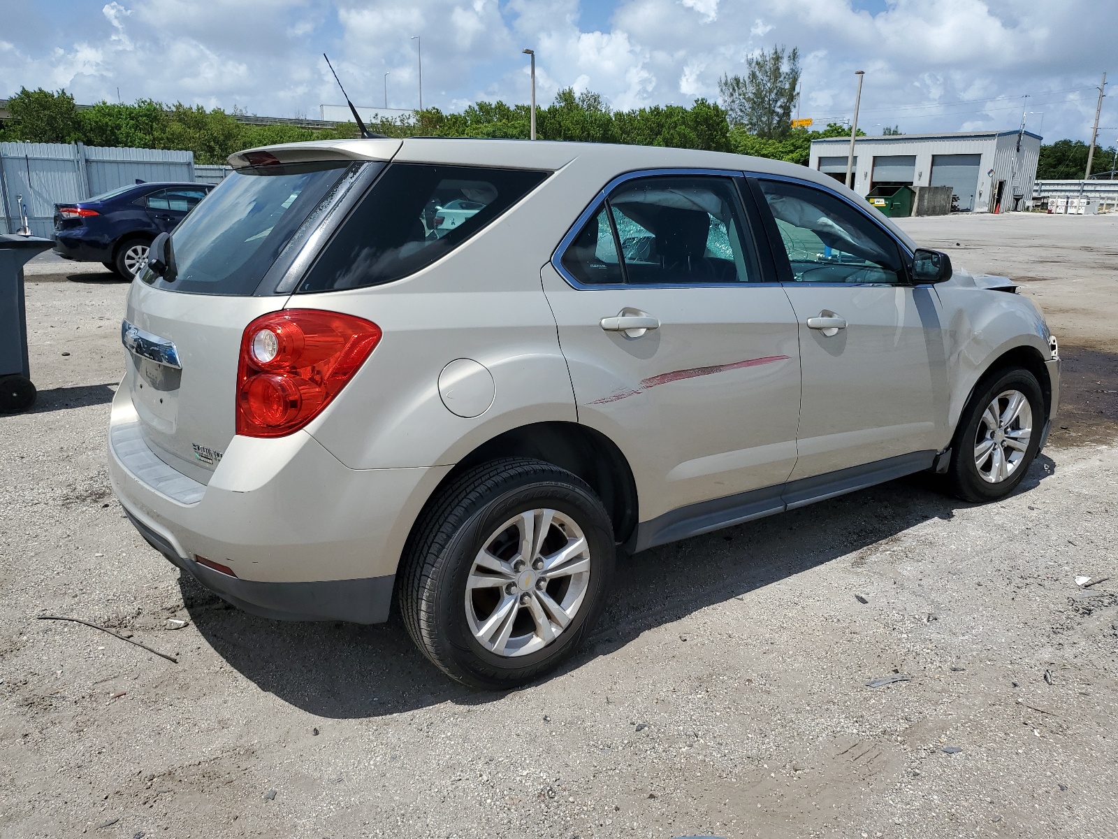 2012 Chevrolet Equinox Ls vin: 2GNALBEK1C6310016