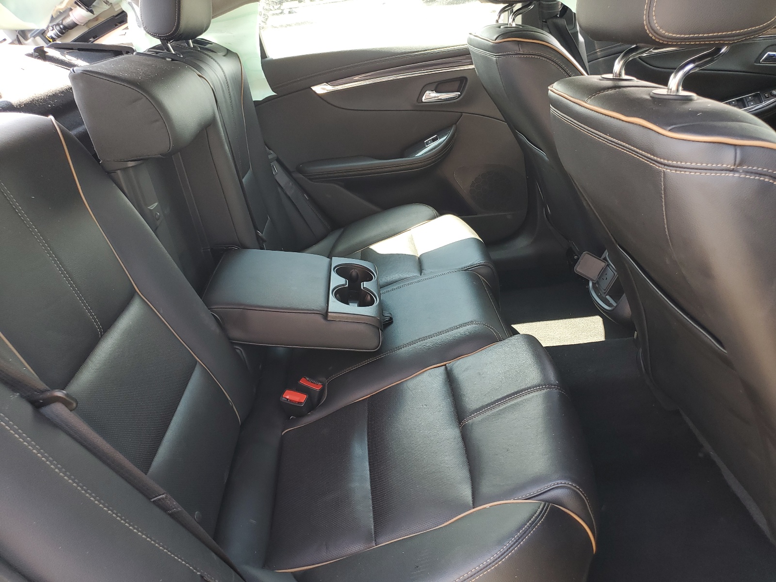 2G1105S31K9110856 2019 Chevrolet Impala Premier