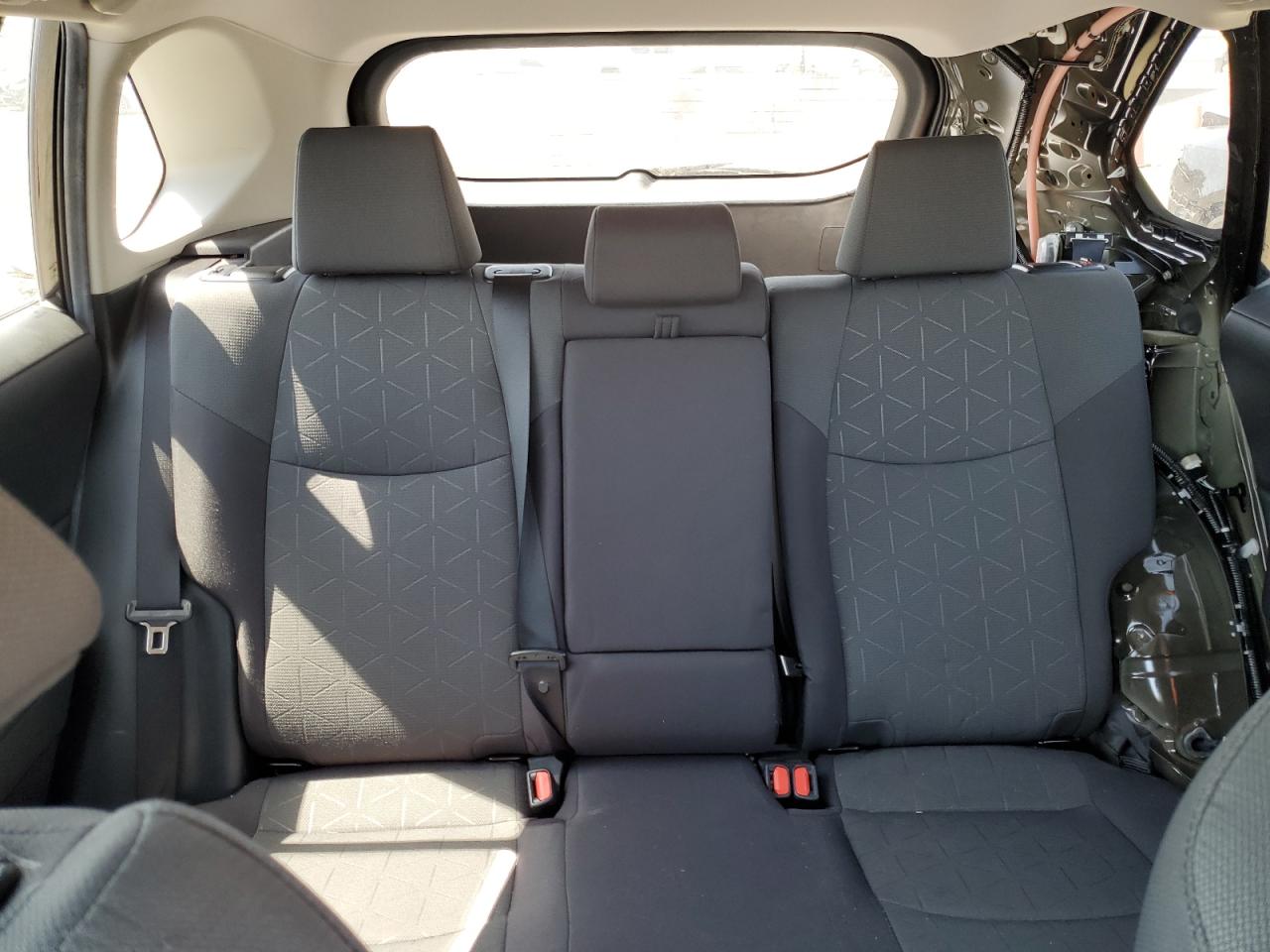 2019 Toyota Rav4 Xle VIN: 2T3W1RFV7KW008321 Lot: 63705044