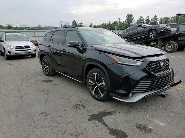 2022 Toyota Highlander Xse VIN: 5TDLZRBH7NS211842 Lot: 64122644