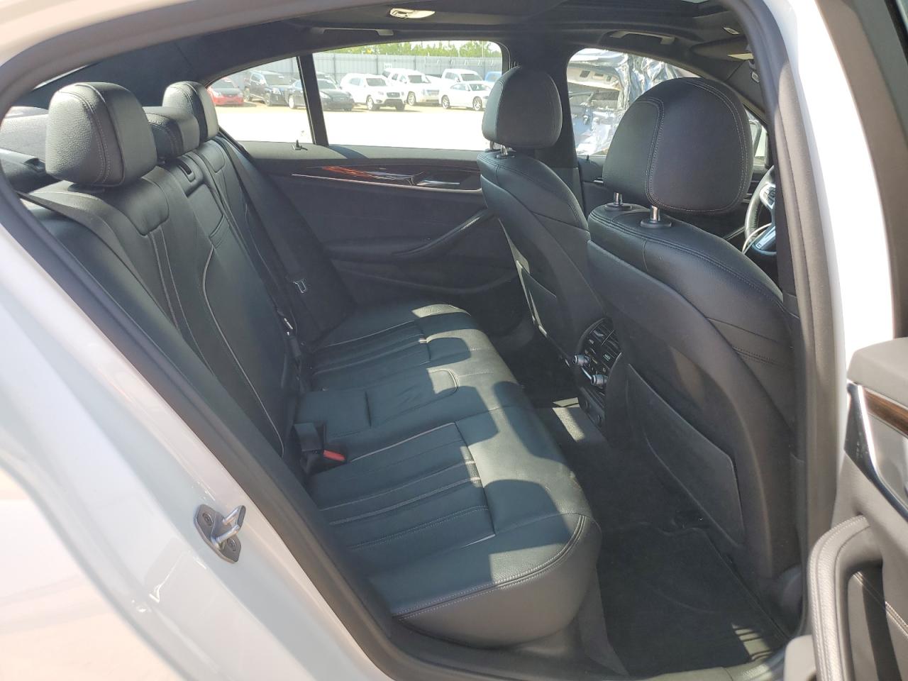 2018 BMW 530 Xi VIN: WBAJA7C52JG908814 Lot: 63614354