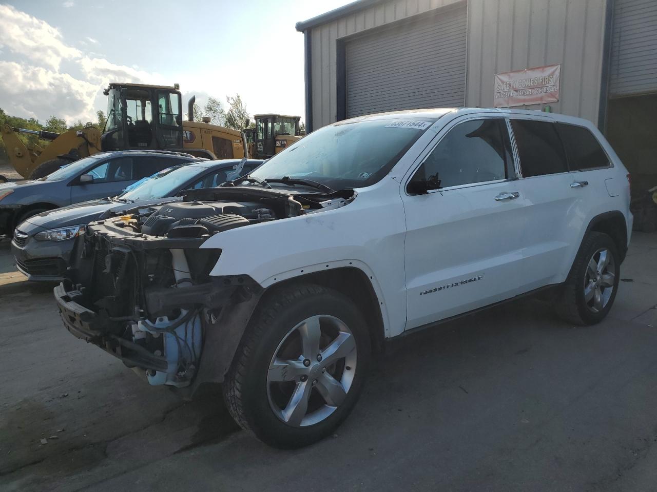 2015 Jeep Grand Cherokee - Image 1