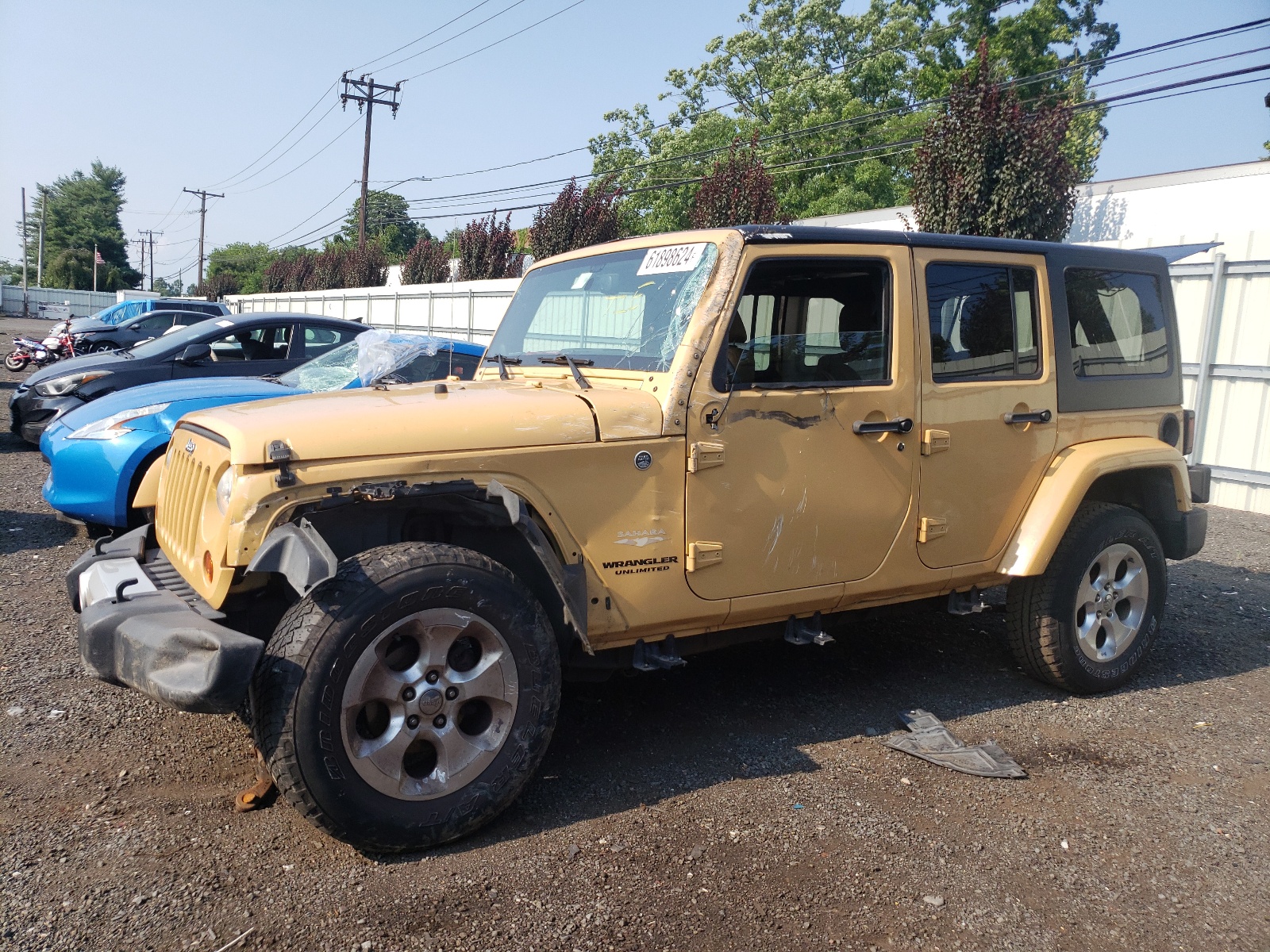 2013 Jeep Wrangler Unlimited Sahara vin: 1C4BJWEG8DL666459