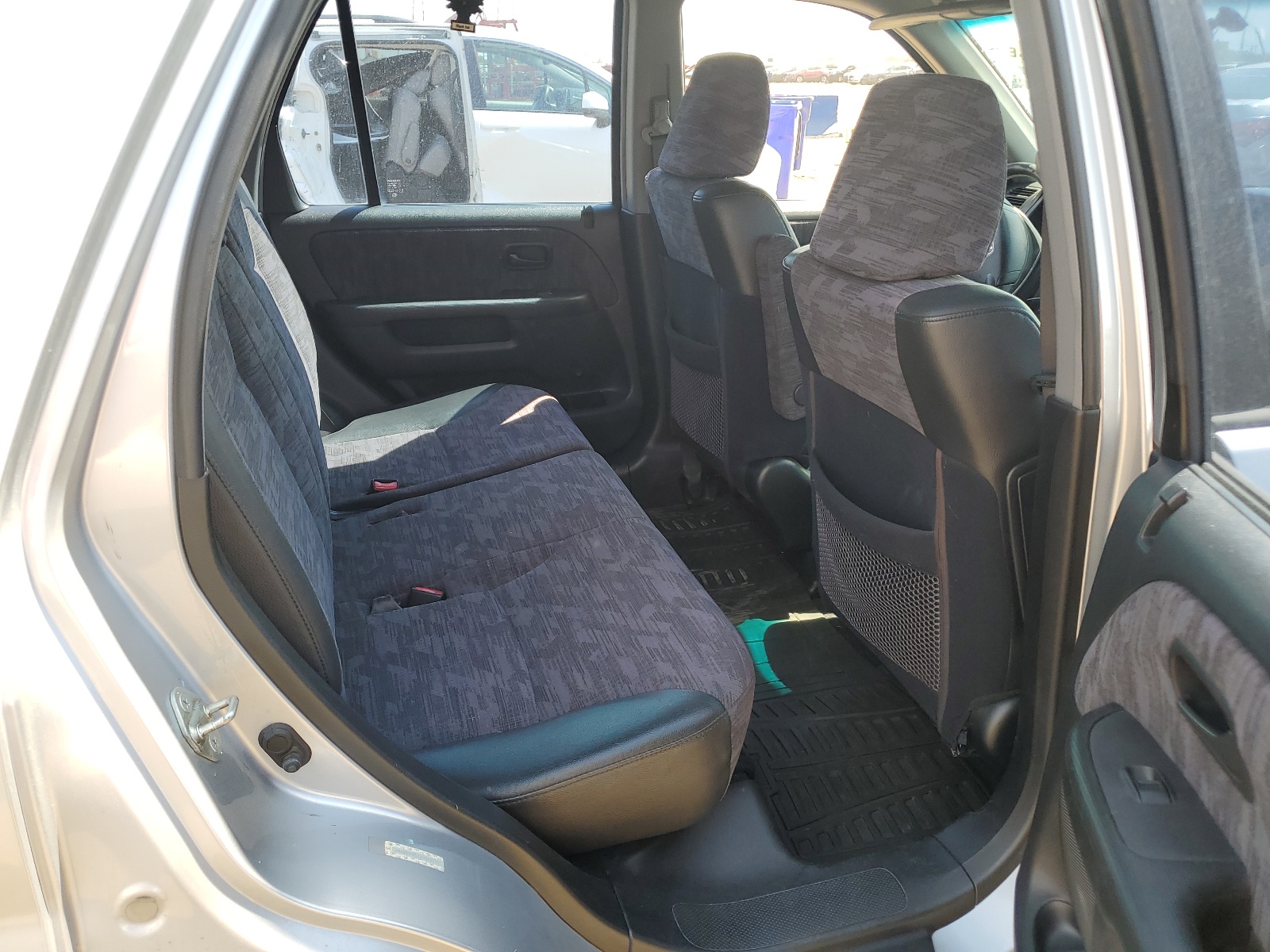 JHLRD785X3C016135 2003 Honda Cr-V Lx