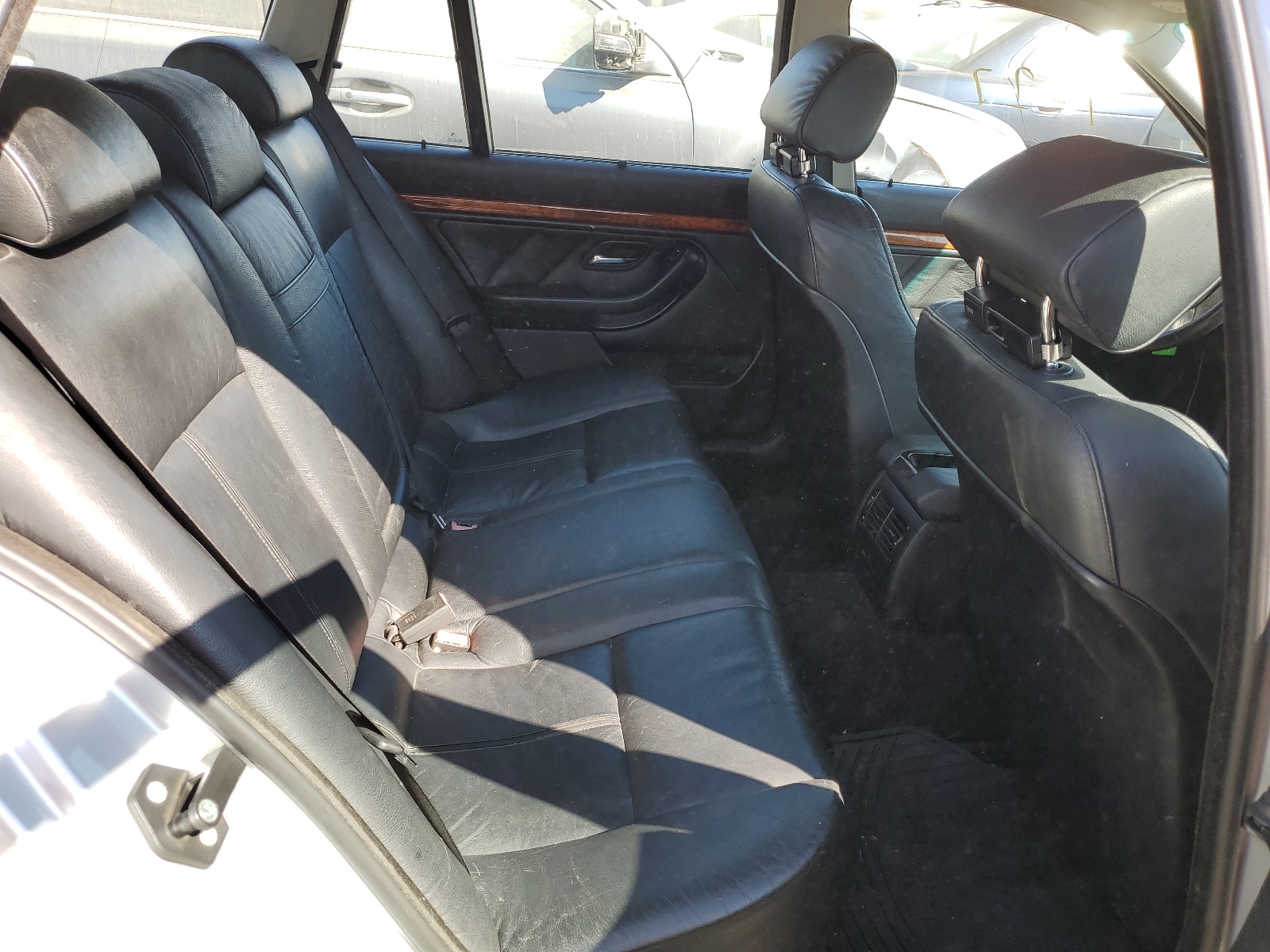 WBADP633XXBV61680 1999 BMW 528 It Automatic