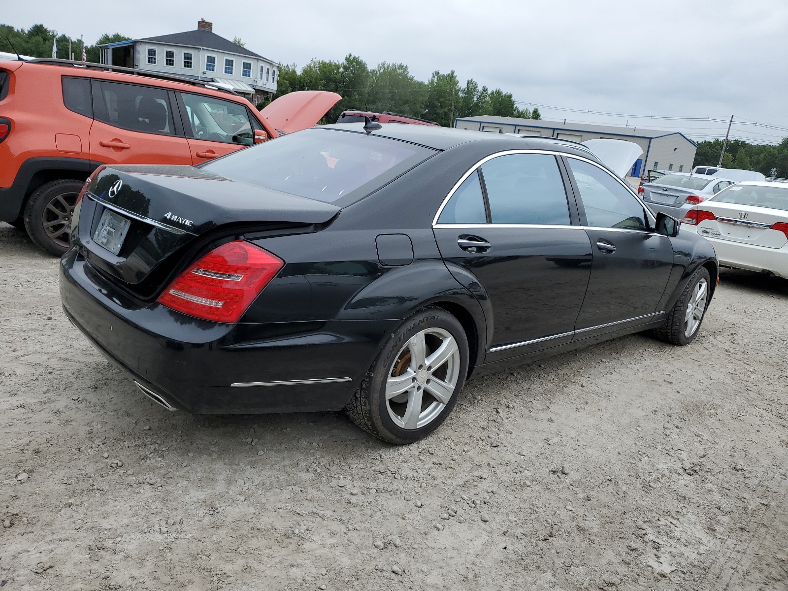 WDDNG8GB9BA369871 2011 Mercedes-Benz S 550 4Matic