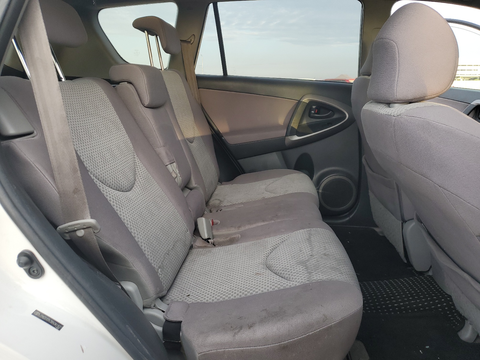 JTMZD33V385081837 2008 Toyota Rav4