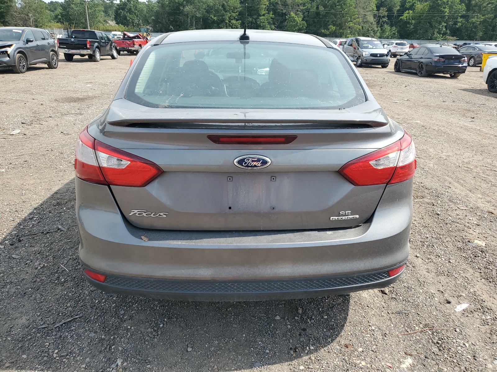 2014 Ford Focus Se vin: 1FADP3F23EL410150