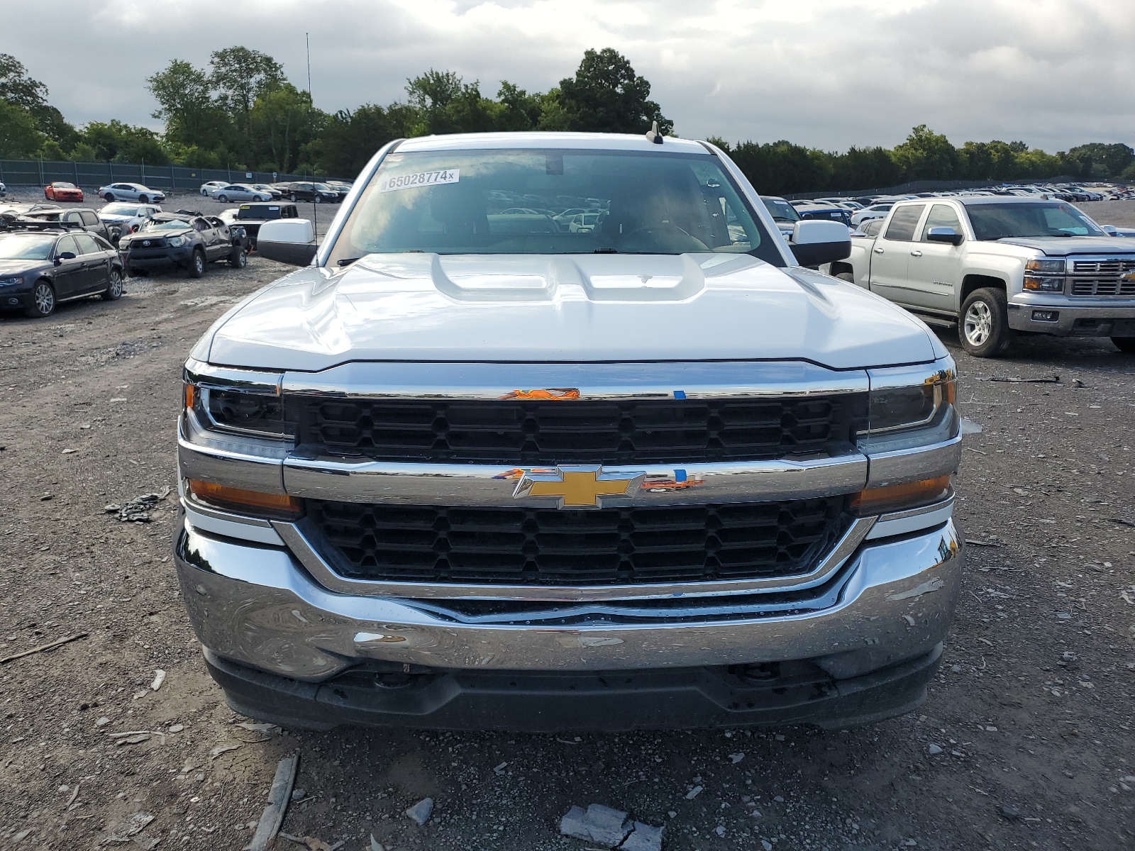 2018 Chevrolet Silverado K1500 Lt vin: 1GCVKRECXJZ163582