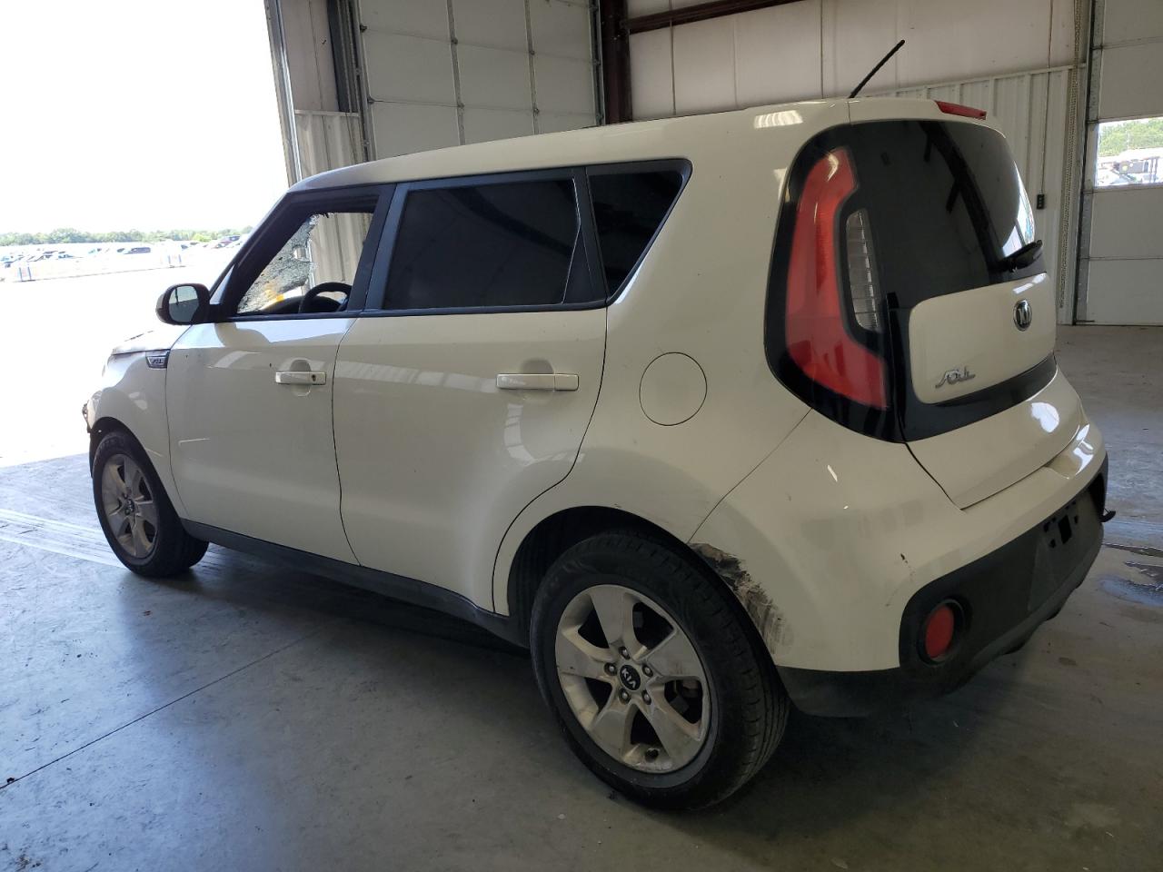 2017 Kia Soul - Image 2