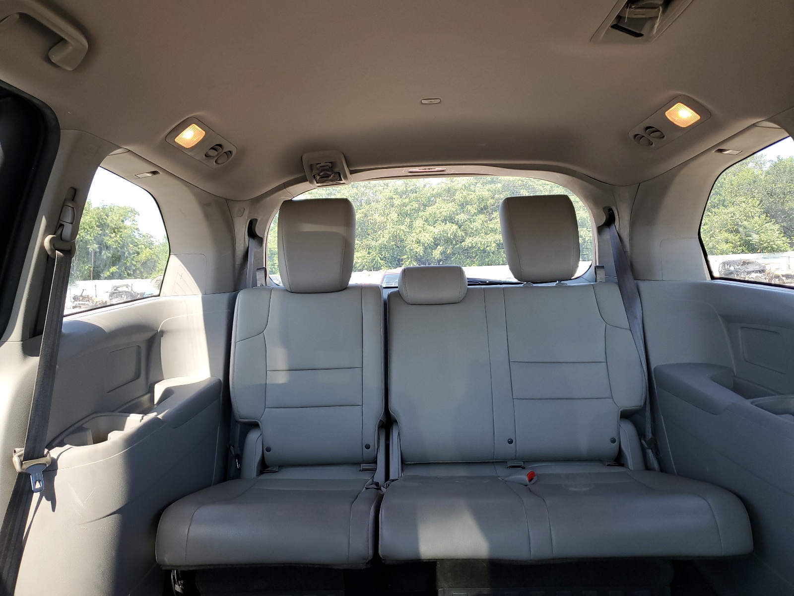 5FNRL5H67BB060222 2011 Honda Odyssey Exl