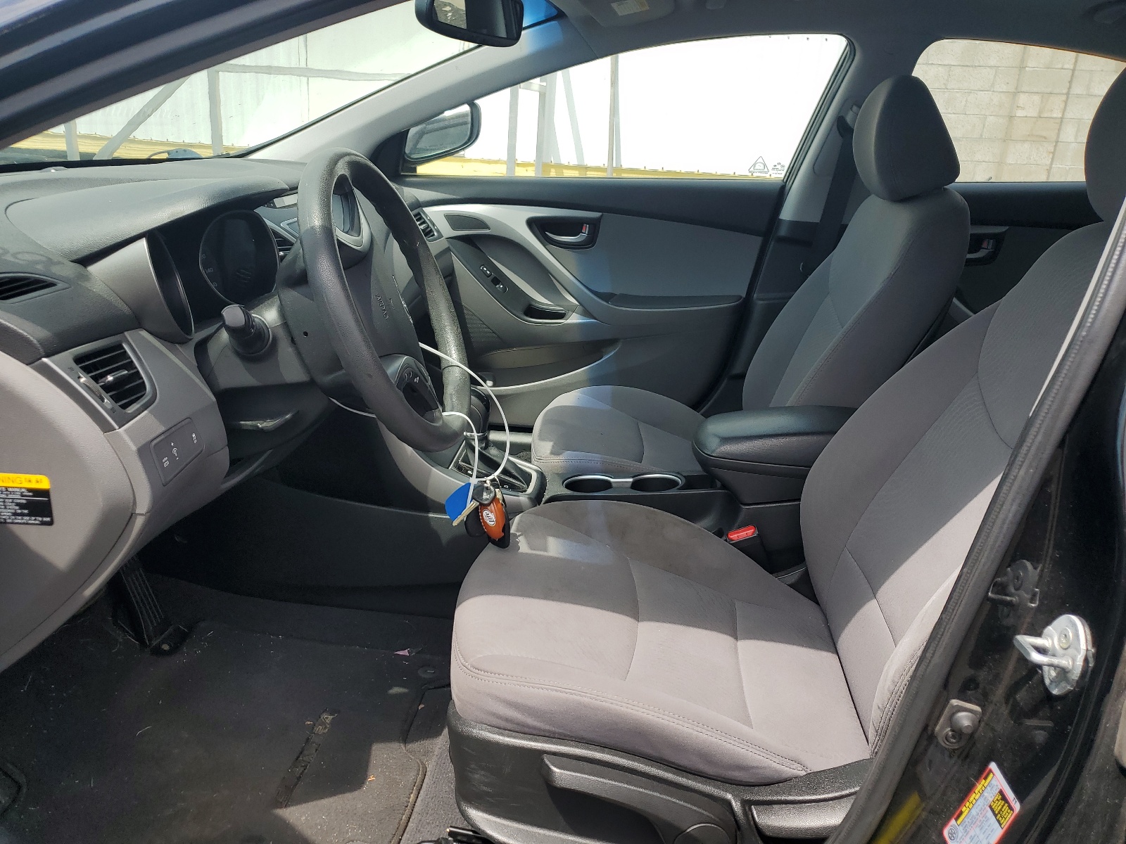 5NPDH4AE7EH472637 2014 Hyundai Elantra Se