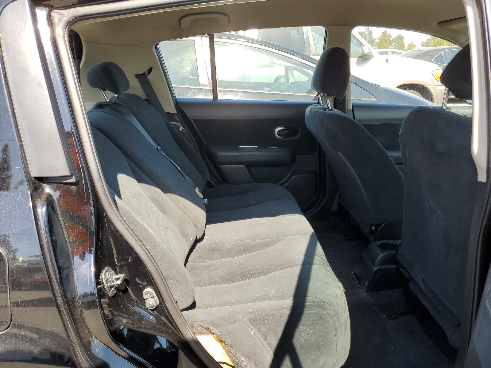 3N1BC1CP5AL352500 2010 Nissan Versa S