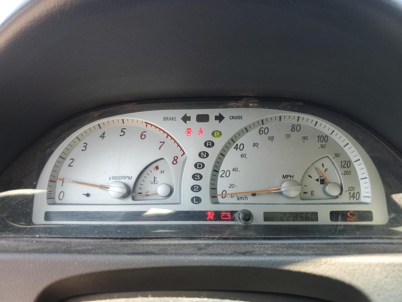 2004 Toyota Camry Se VIN: 4T1BA32KX4U017324 Lot: 64265104