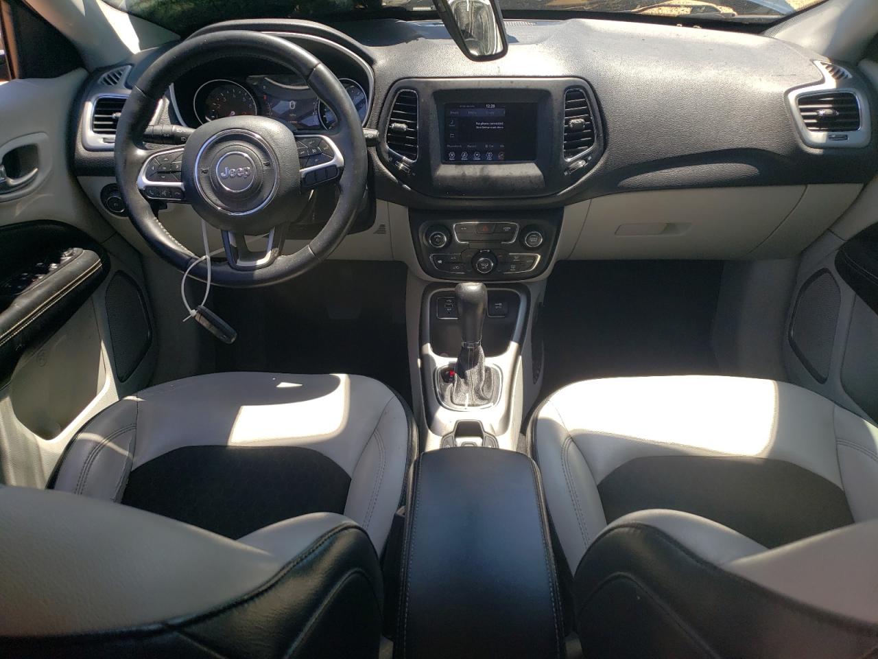 2018 Jeep Compass Latitude VIN: 3C4NJCBB6JT467916 Lot: 61802724